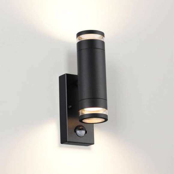 Уличный настенный светильник с датчиком движения Odeon Motto 6605/2W