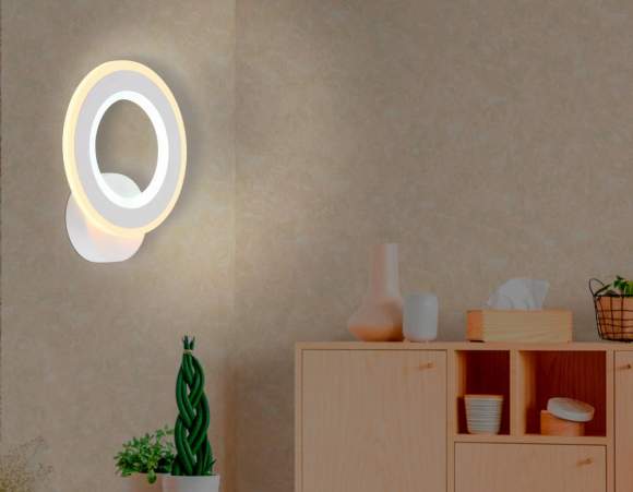 Настенный светодиодный светильник Ambrella light FA8812 WH
