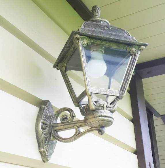 Светильник уличный настенный Fumagalli BISSO/CEFA U23.131.000.BXF1R