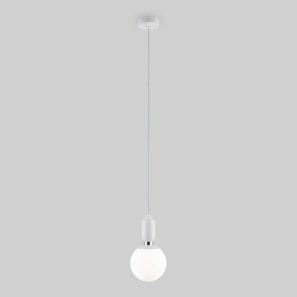 50151/1 белый Подвесной светильник со стеклянным плафоном Eurosvet Bubble 50151/1 белый Подвесной светильник со стеклянным плафоном Eurosvet Bubble