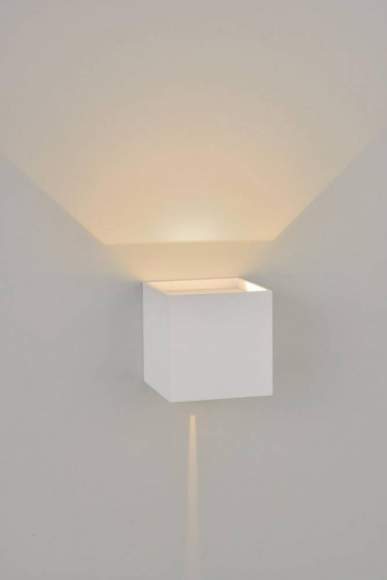 17293/02/31 Светодиодный настенный светильник Lucide Xia