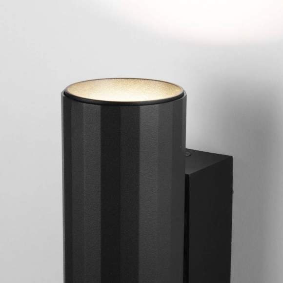 Настенный светильник Elektrostandard Ribs MRL 1017 черный (a058986)