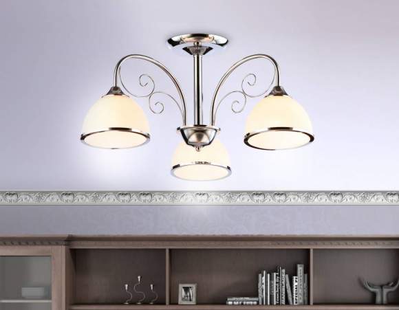 Люстра на штанге Ambrella light Traditional TR3181