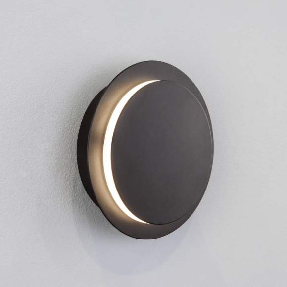 Настенный светодиодный светильник Elektrostandard 40135/1 черный (a055773)