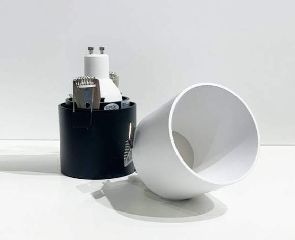 Встраиваемый светильник Italline DL 3025 white