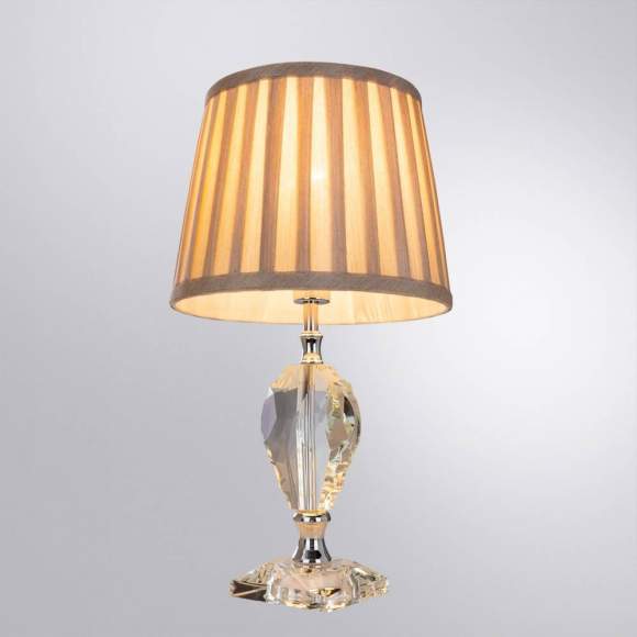 Настольная лампа Capella Arte lamp A4024LT-1CC Настольная лампа Capella Arte lamp A4024LT-1CC