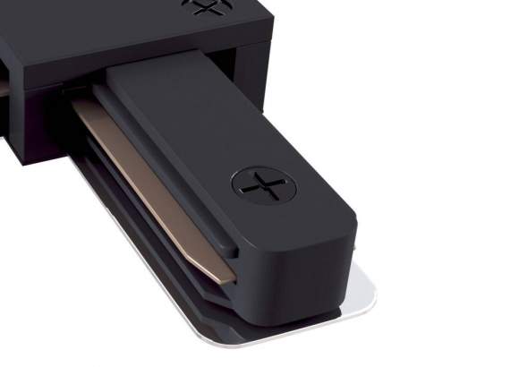 Коннектор L-образный для однофазного шинопровода Maytoni Accessories for tracks TRA001CL-11B