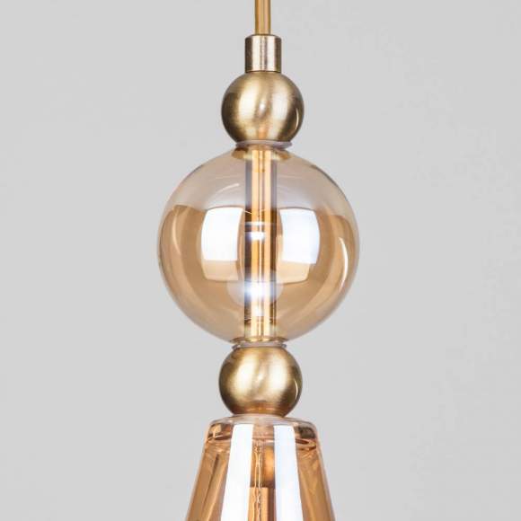 Подвесной светильник Eurosvet Ilario 50202/1 янтарный (a051706) Подвесной светильник Eurosvet Ilario 50202/1 янтарный (a051706)