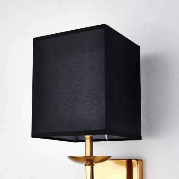 Бра с лампочкой Favourite Diva 2822-1W+Lamps E14 Свеча Бра с лампочкой Favourite Diva 2822-1W+Lamps E14 Свеча