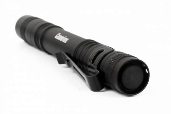 Ручной светодиодный фонарь на батарейках. Дистанция освещения 200 м. 3 режима работы. Camelion LED51517 (12917)