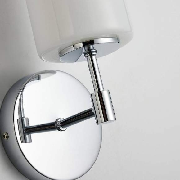 Бра с лампочкой Favourite Palmarius 2814-1W+Lamps E14 Свеча