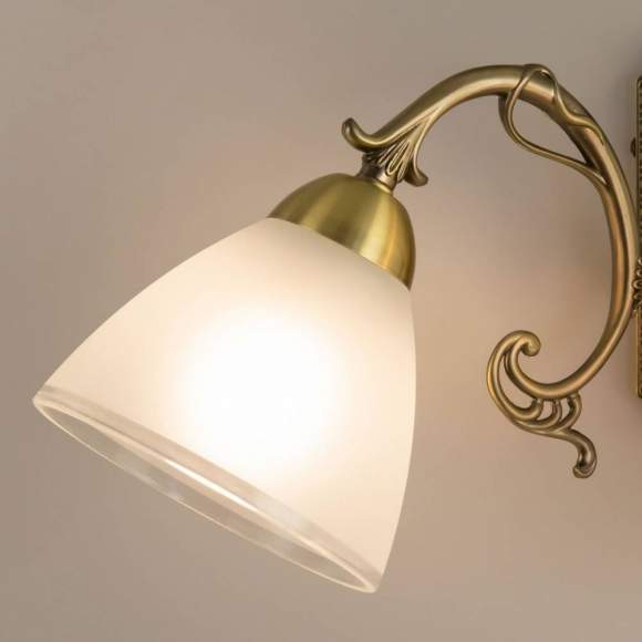 Бра с выключателем Citilux Латур CL413421 Бра с выключателем Citilux Латур CL413421