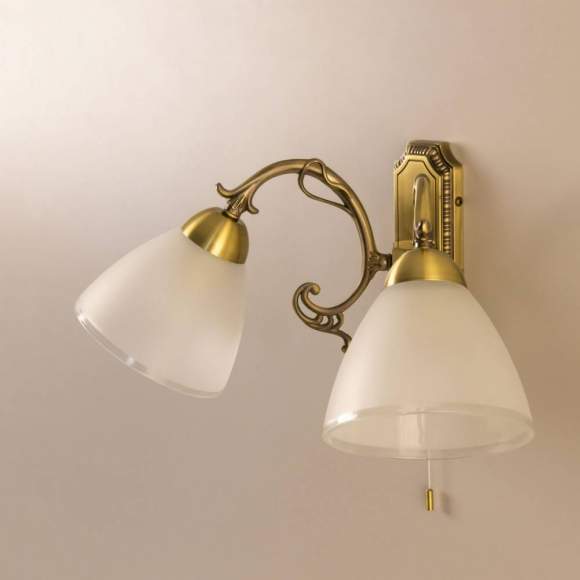 Бра с выключателем Citilux Латур CL413421 Бра с выключателем Citilux Латур CL413421