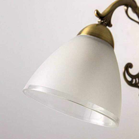 Бра с выключателем Citilux Латур CL413421 Бра с выключателем Citilux Латур CL413421