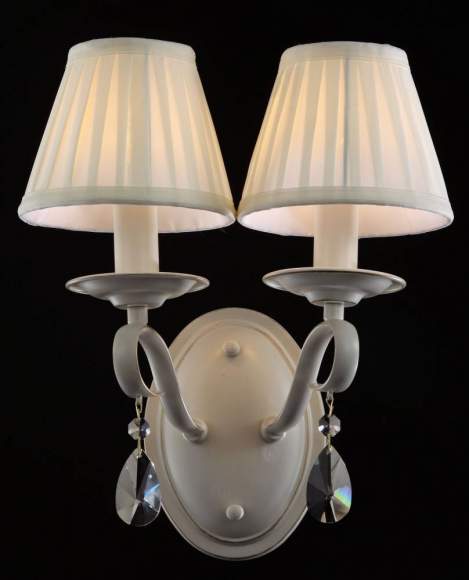 Настенное бра Maytoni Brionia ARM172-02-G Настенное бра Maytoni Brionia ARM172-02-G