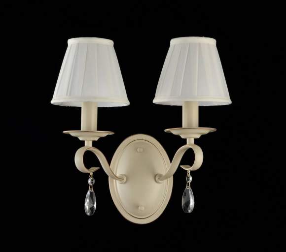 Настенное бра Maytoni Brionia ARM172-02-G Настенное бра Maytoni Brionia ARM172-02-G