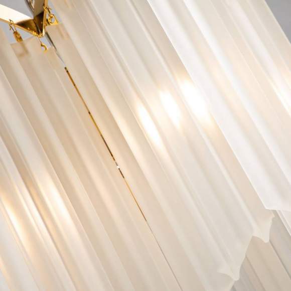 Подвесная люстра с лампочками Favourite Nubes 2966-5P+Lamps E14 Свеча