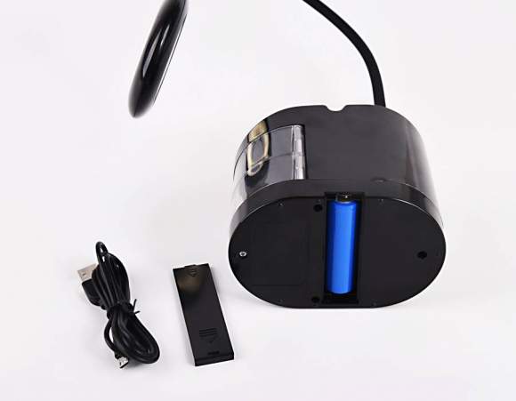 Настольная светодиодная лампа со встроенной аккумулятороной батареей и USB портом Ambrella light Desk DE562 Настольная светодиодная лампа со встроенной аккумулятороной батареей и USB портом Ambrella light Desk DE562