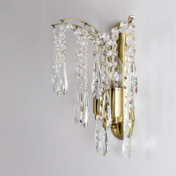 Бра Citilux Селена CL302323 Бра Citilux Селена CL302323