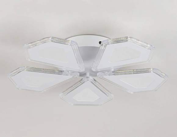 Потолочная диммируемая люстра с пультом ДУ Ambrella light Original FA4030