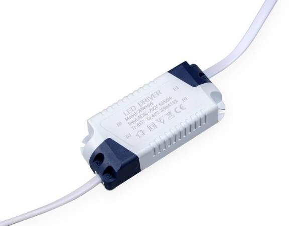 Встраиваемый cветодиодный светильник с регулируемым крепежом и подсветкой Ambrella light Downlight DCR309 Встраиваемый cветодиодный светильник с регулируемым крепежом и подсветкой Ambrella light Downlight DCR309