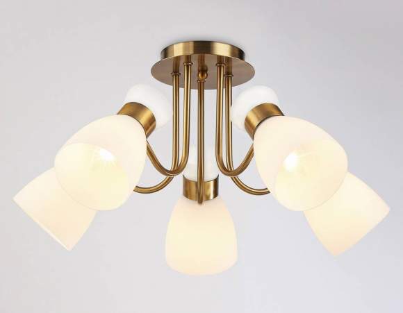 Потолочная люстра Ambrella light Traditional TR3218