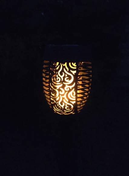 Садовый светильник Факел на солнечной батарее Эра ERASF012-35 (Б0044243) Садовый светильник Факел на солнечной батарее Эра ERASF012-35 (Б0044243)