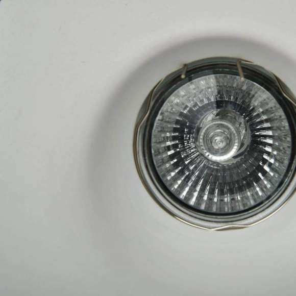 DL002-1-02-W Встраиваемый светильник Maytoni Gyps