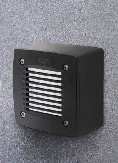 3S2.000.000.AYG1L Уличный настенный светильник Fumagalli Extraleti