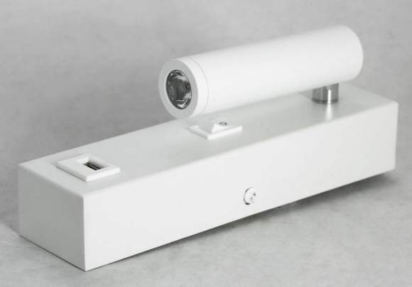 Спот с USB LGO COZY LSP-8240