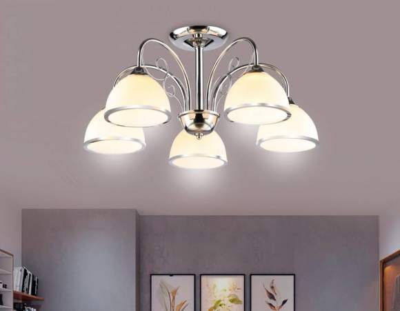 Люстра на штанге Ambrella light Traditional TR3182