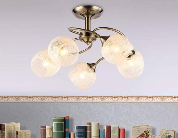 Люстра на штанге Ambrella light Traditional TR3199 Люстра на штанге Ambrella light Traditional TR3199