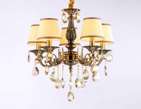 Подвесная люстра Ambrella light Traditional TR4577