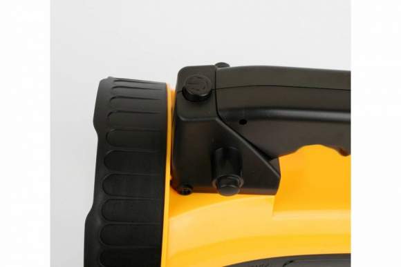 Ручной светодиодный прожекторный фонарь на аккумуляторе. Дистанция освещения - 30м. Camelion LED29315 (10469)