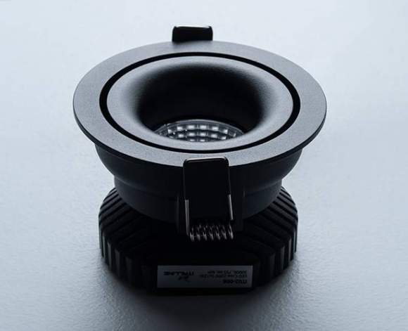 Встраиваемый диммируемый светильник Italline IT02-008 Dim black