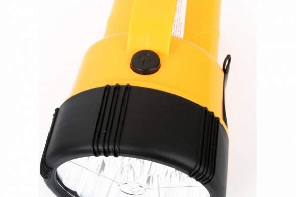 Ручной светодиодный прожекторный фонарь на аккумуляторе. Дистанция освещения - 30м. Camelion LED29314 (10471)