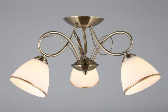 Потолочная люстра Omnilux Alimini OML-25307-03 Потолочная люстра Omnilux Alimini OML-25307-03