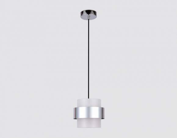 Подвесной светильник Ambrella light Traditional TR3644