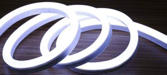 50м. Неоновая лента дневного цвета 2835, 6500К, 8W, 220V, 120LED/m, IP67 Uniel ULS-N21-2835-120LED-m-8mm-IP67-220V-8W-m-50M-DW -(UL-00002924) 50м. Неоновая лента дневного цвета 2835, 6500К, 8W, 220V, 120LED/m, IP67 Uniel ULS-N21-2835-120LED-m-8mm-IP67-220V-8W-m-50M-DW -(UL-00002924)