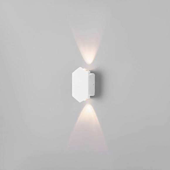 Уличный настенный светильник Elektrostandard Mini Light 35152/D белый (a060878)
