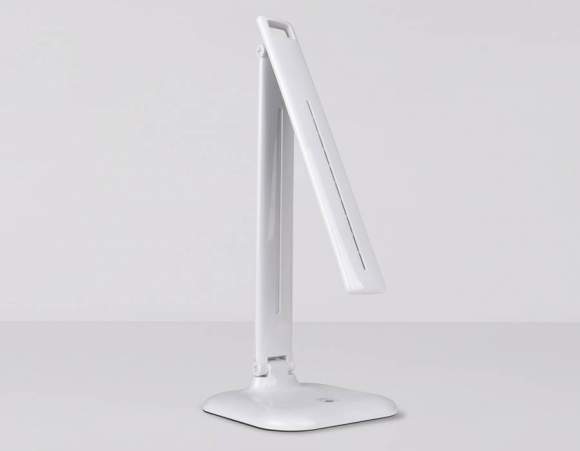 Светодиодная настольная лампа Ambrella light Desk DE500 Светодиодная настольная лампа Ambrella light Desk DE500