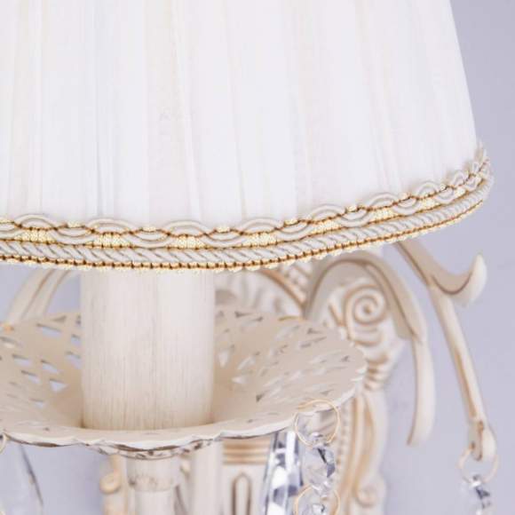 Бра Eurosvet 3637/1 белый с золотом/прозрачный хрусталь Бра Eurosvet 3637/1 белый с золотом/прозрачный хрусталь